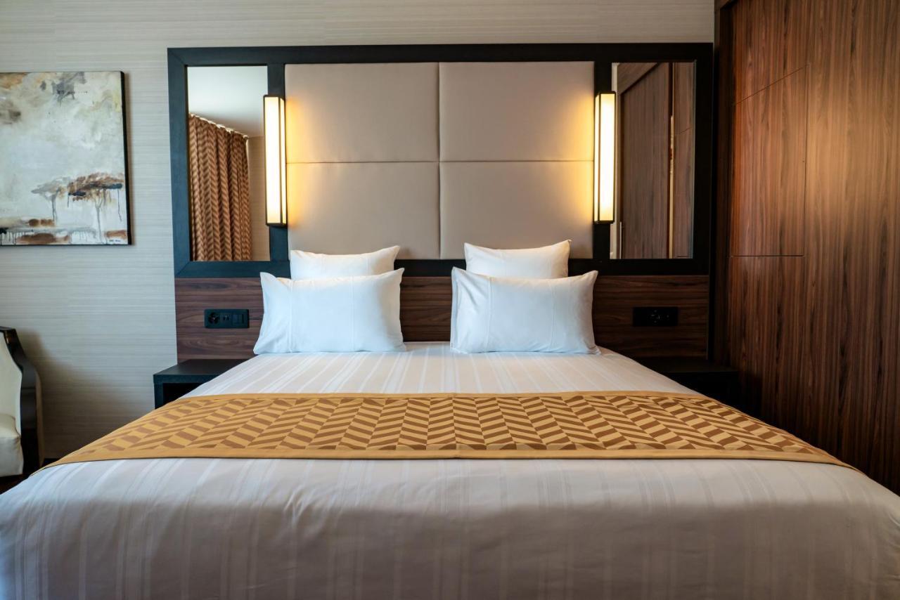Junior Suite,1102938627:JPEG