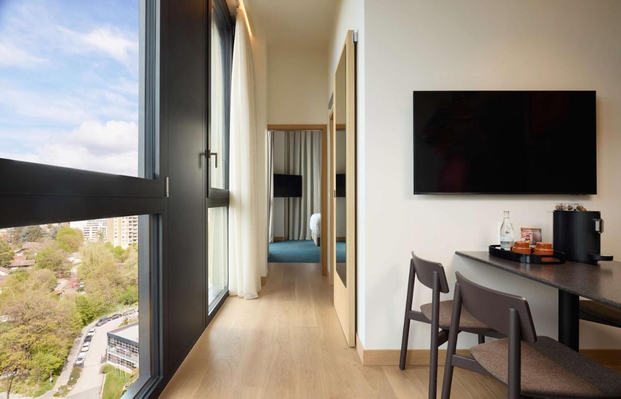 Apartamento com 1 Quarto
