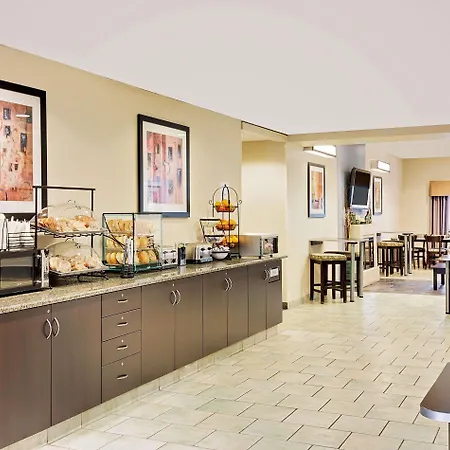 Microtel Inn And Suites By Wyndham - Geneva-2
