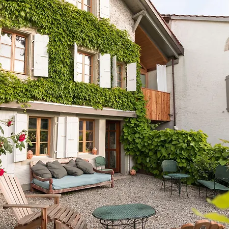 Wonderlandscape Guest House-2